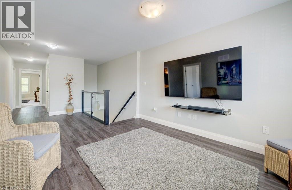 924 CHAPEL HILL Court - Image 19