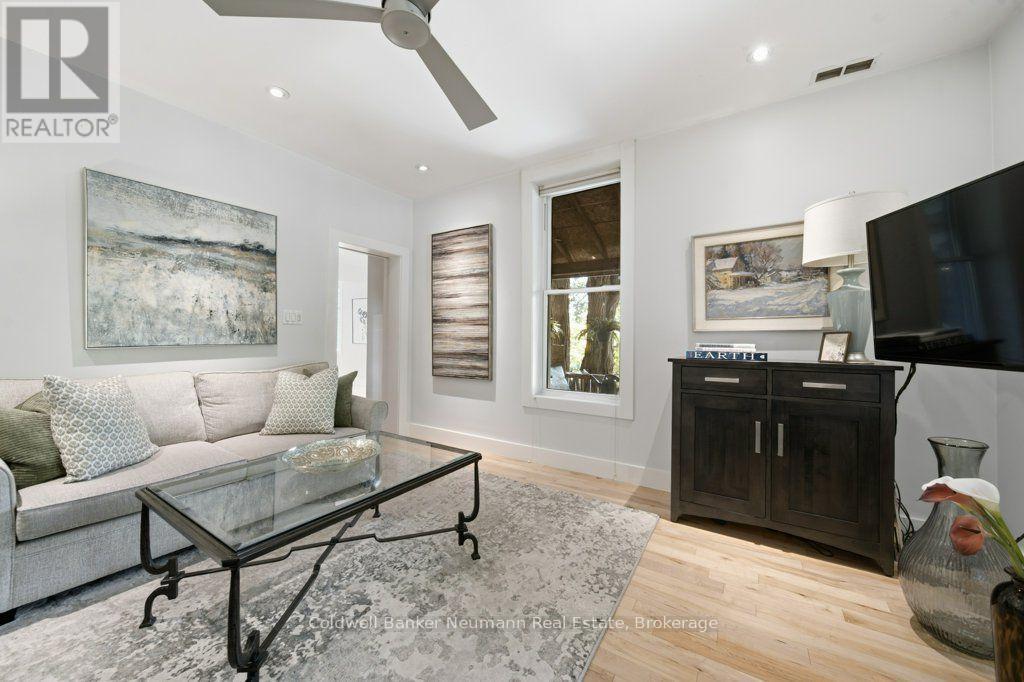 96 GROVE STREET - Image 16