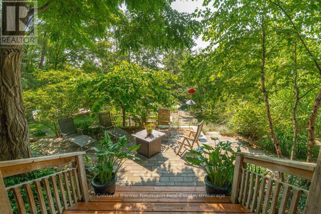 96 GROVE STREET - Image 42