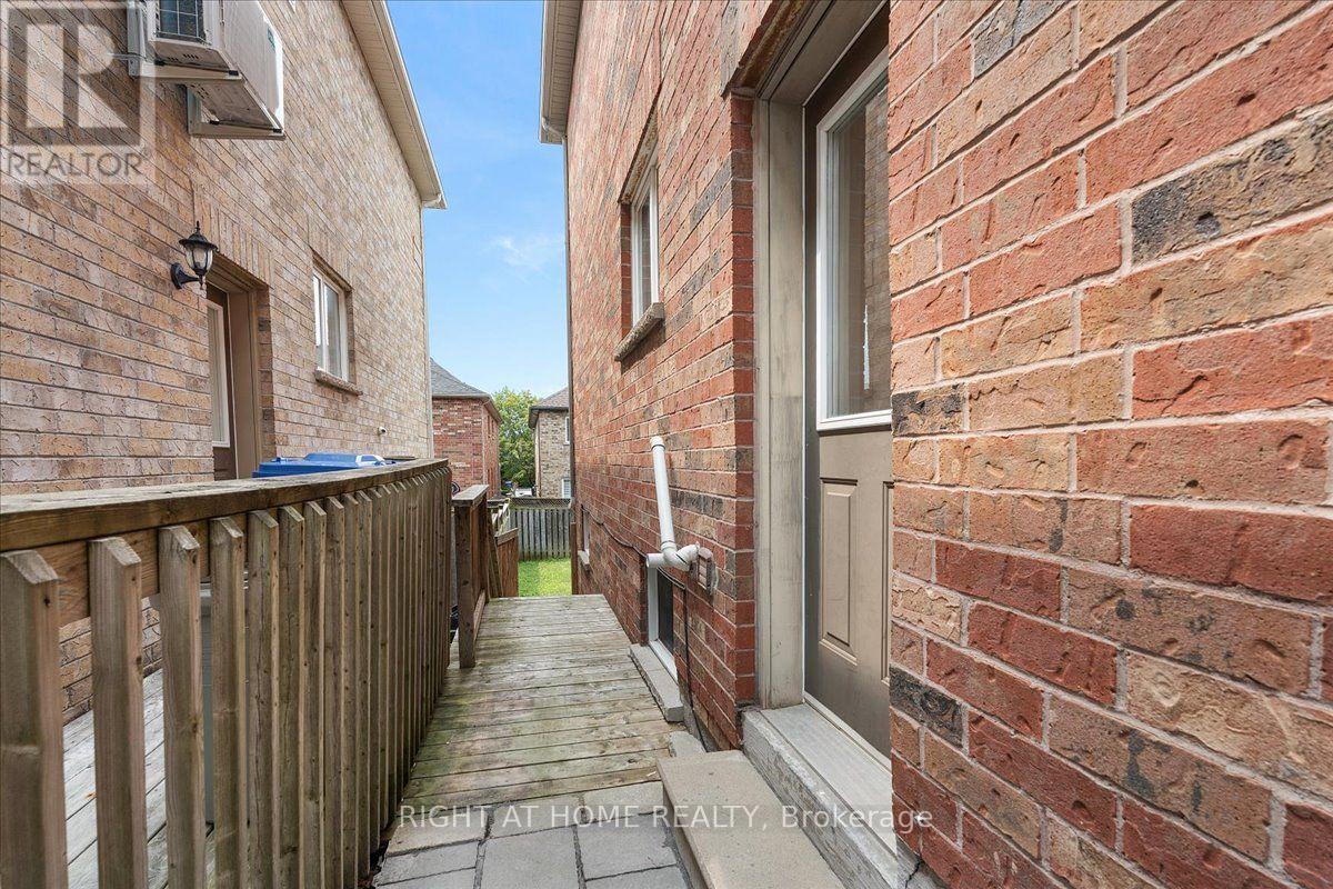 171 BURGESS CRESCENT - Image 24
