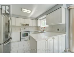 Bedroom 5 - 29 Charrington Crescent, Markham, ON L3R0R2 Photo 11