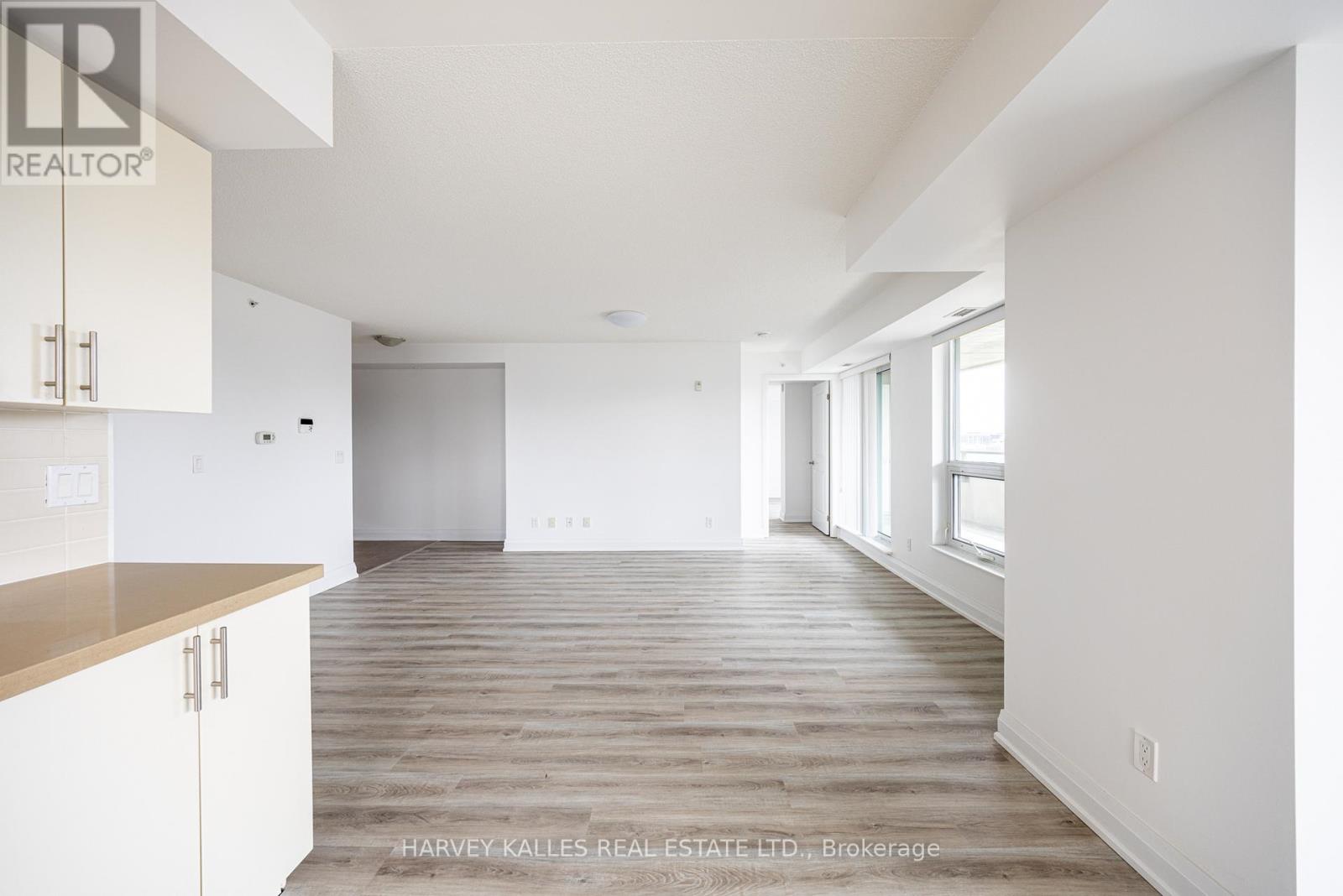 #317 75 NORMAN BETHUNE AVENUE - 17