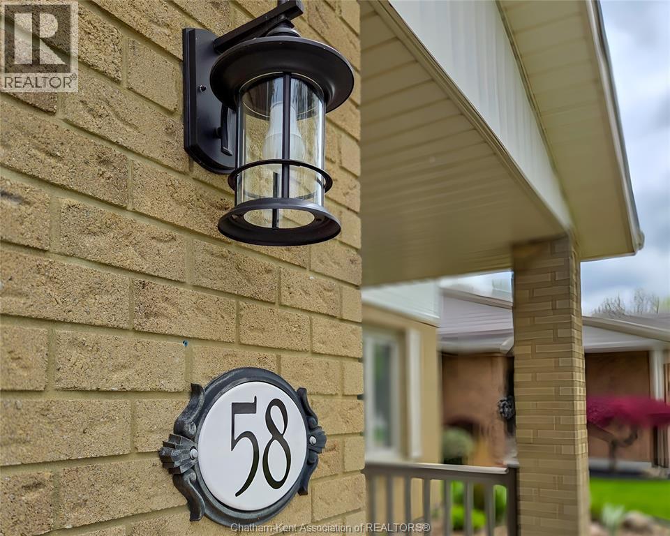58 HARVEST CRESCENT, Chatham — photo 2