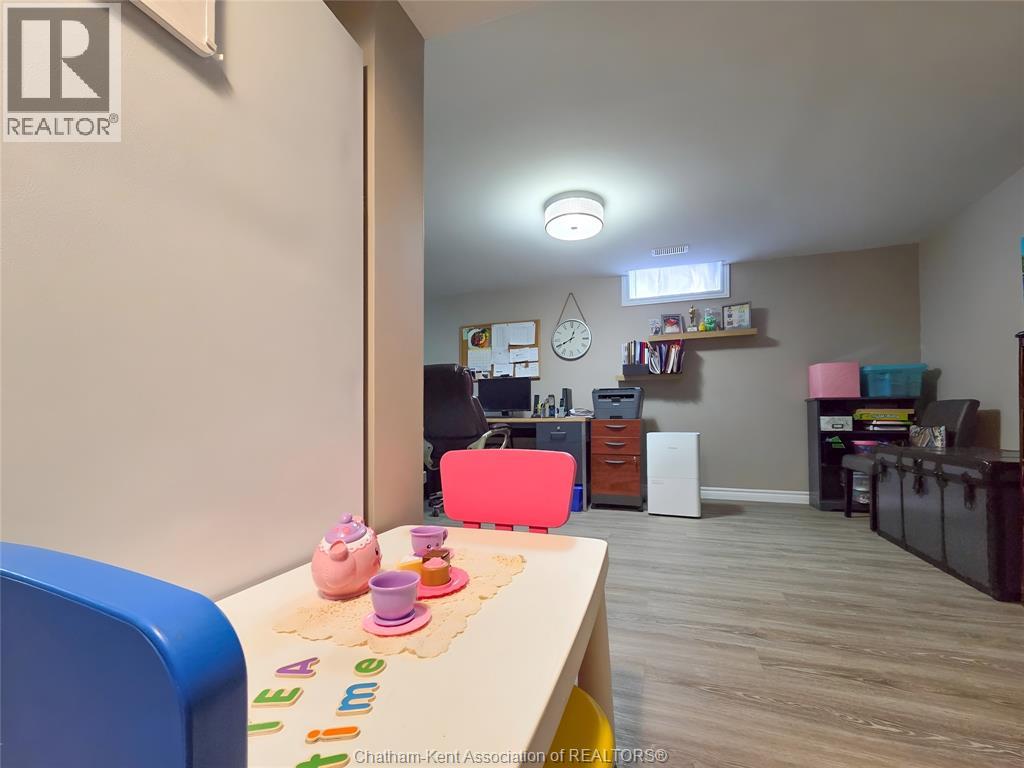 58 HARVEST CRESCENT - 30
