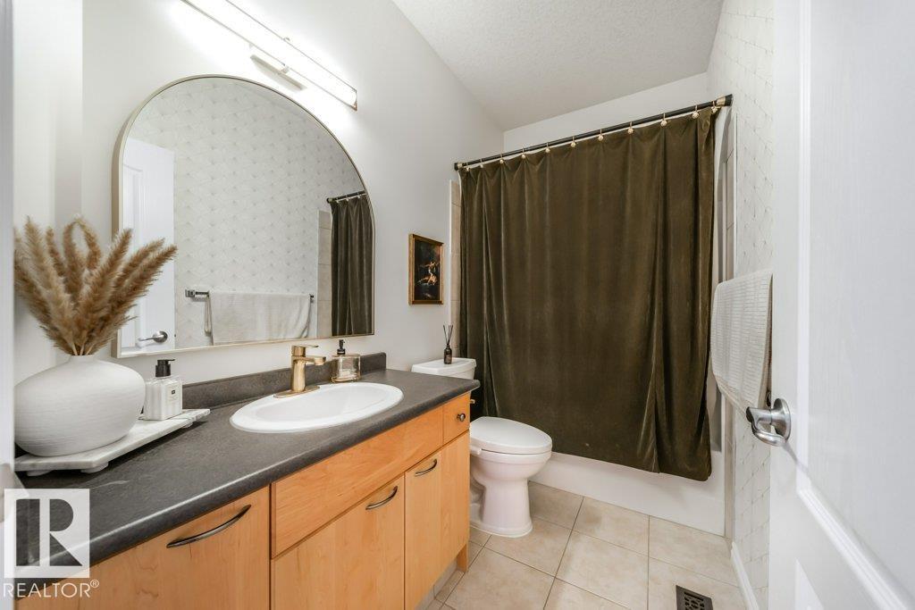 16103 72 ST NW - 25