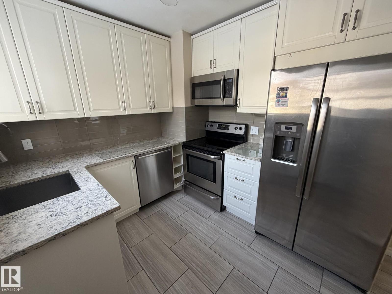 7910 75 ST NW - Image 7