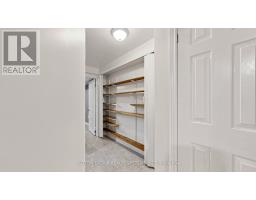 2138 Eglinton Avenue W, Toronto, ON M6E2K8 Photo 21
