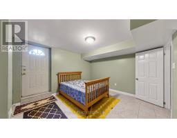 2138 Eglinton Avenue W, Toronto, ON M6E2K8 Photo 22