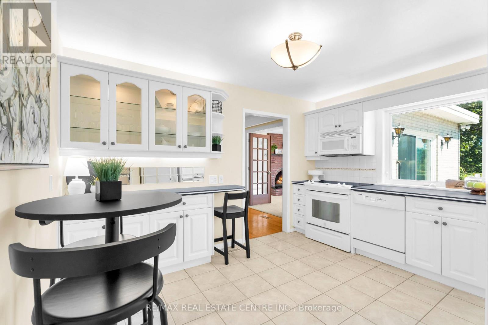357 DELREX BOULEVARD - Image 23