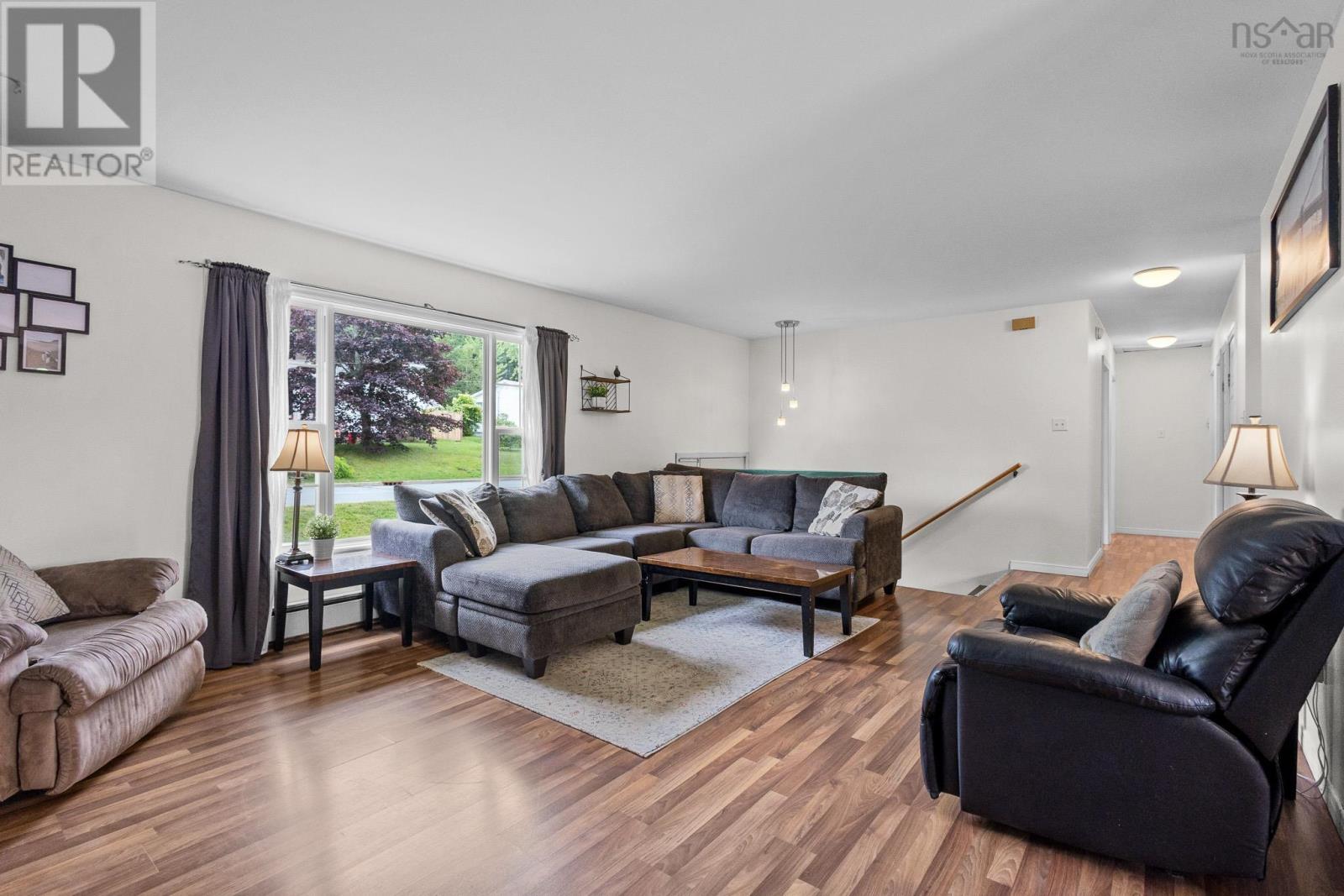 43 Candlewood Lane - 3