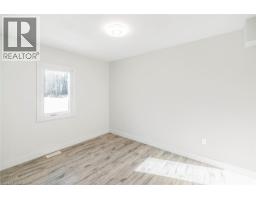100 Green Mountain Road E, Stoney Creek, ON L8J2W4 Photo 17