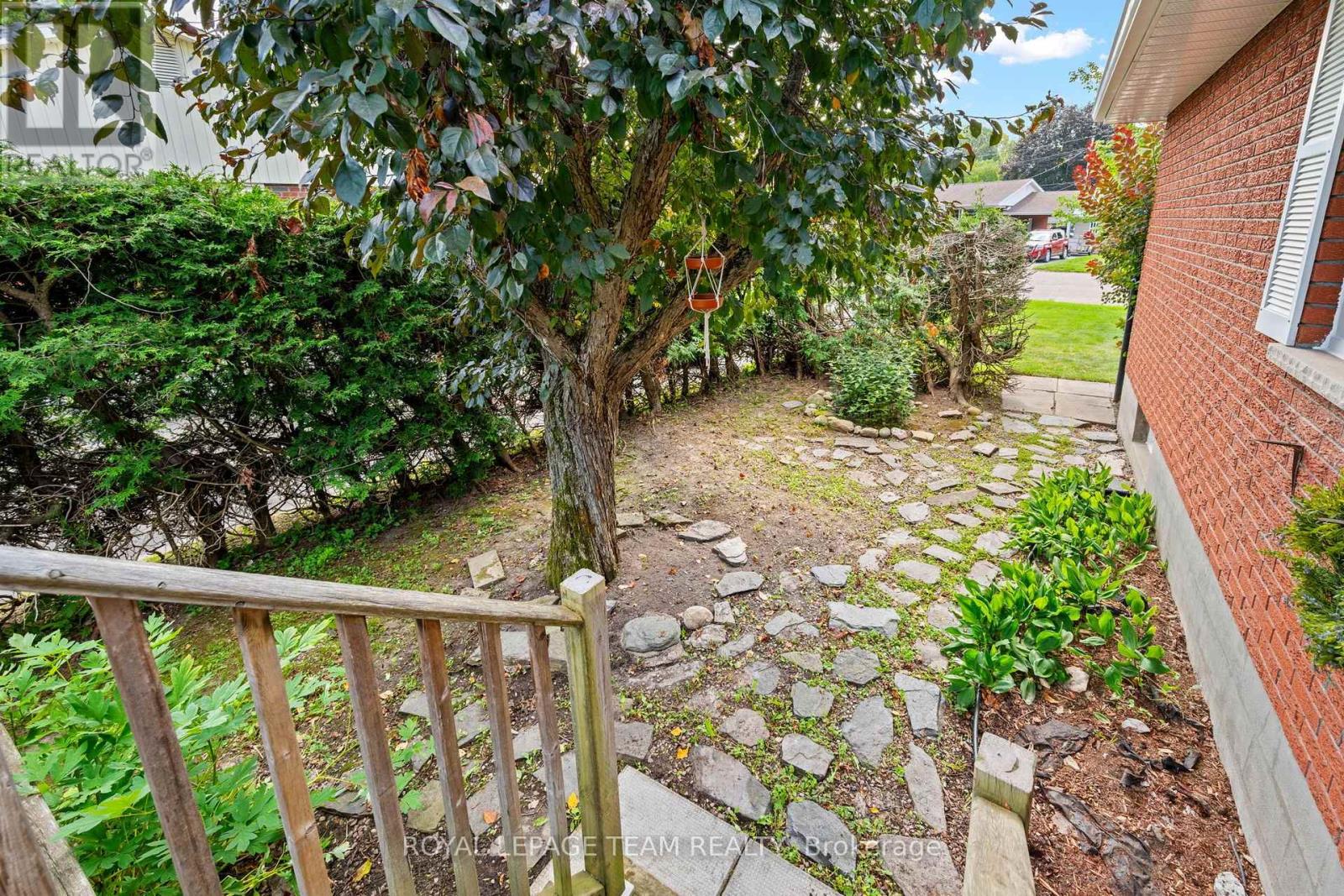 286 JAMES STREET - Image 27