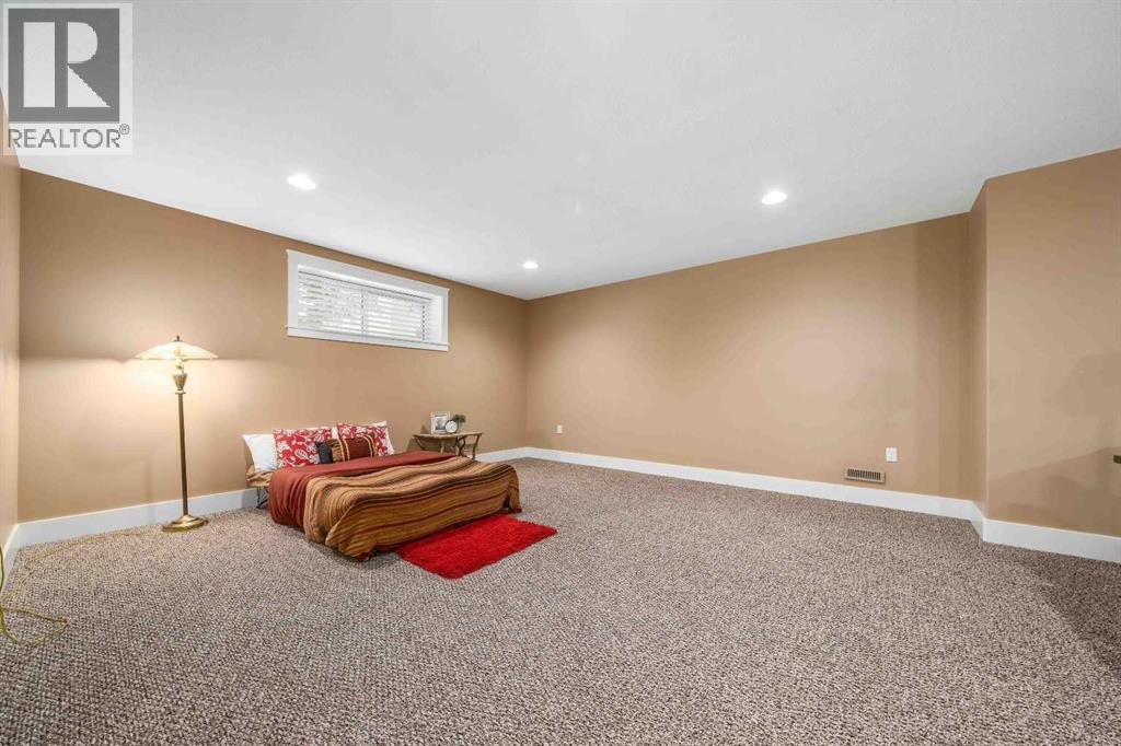 210 6 Avenue - Photo 34