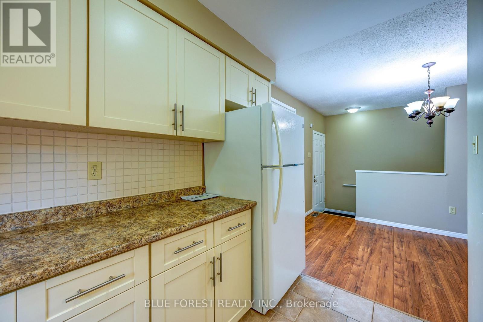 132 ARDSLEY CRESCENT - Image 9