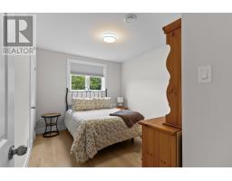20 Thorburn Road thumbnail 14