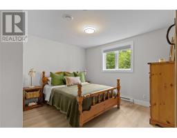 20 Thorburn Road thumbnail 16