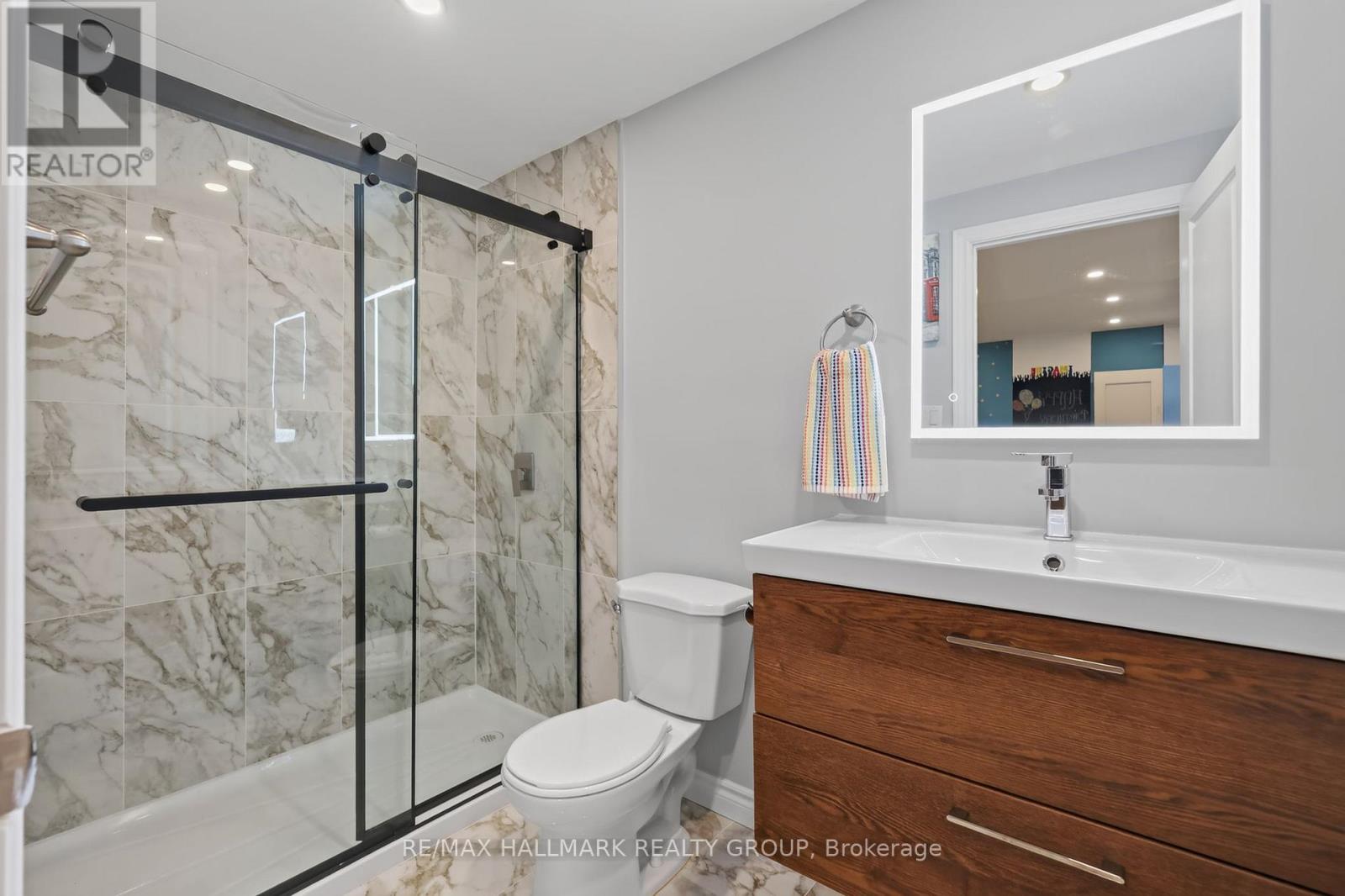 4 Bed, 4 Bath House for Sale in Ottawa – 878 EXCURSION WAY, Ottawa – MLS# X13632904 - Image 40