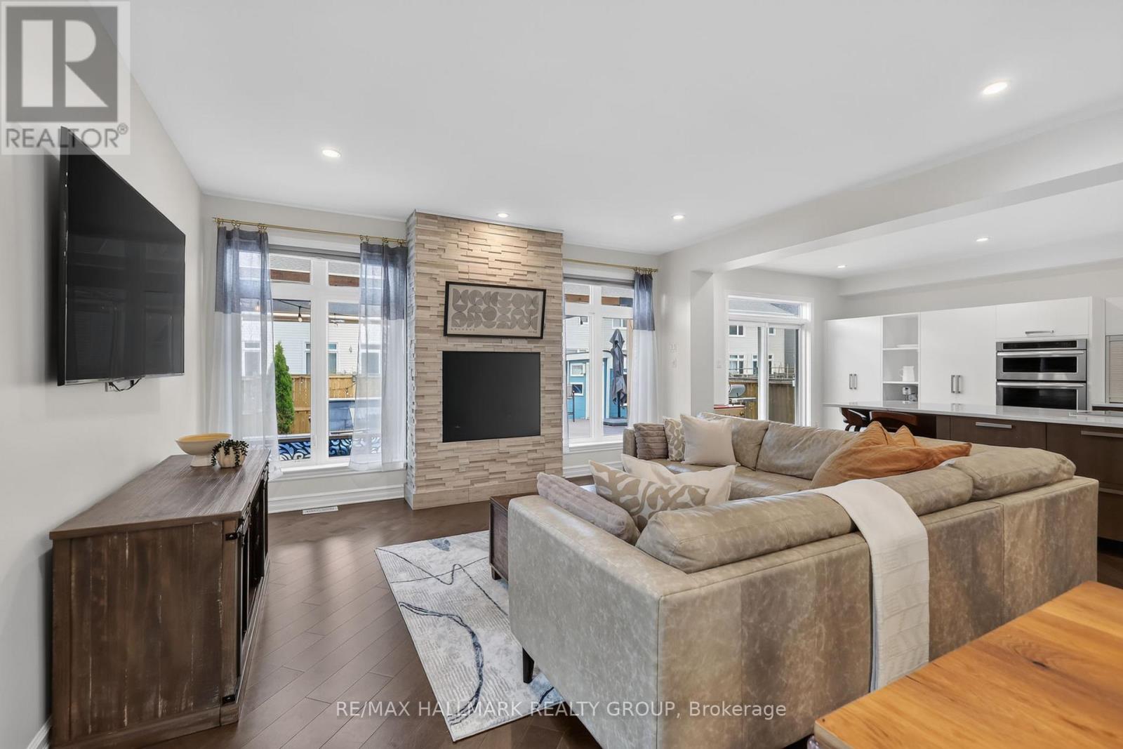 4 Bed, 4 Bath House for Sale in Ottawa – 878 EXCURSION WAY, Ottawa – MLS# X13632904 - Image 9