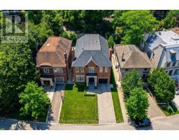 180 Dunvegan Road, Toronto, ON M5P2P2 Photo 12