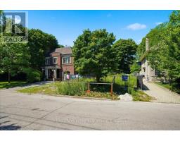 180 Dunvegan Road, Toronto, ON M5P2P2 Photo 21