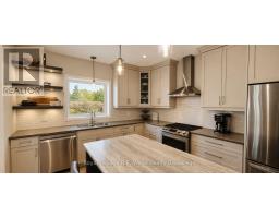 Mud room - 249 Wilson Avenue, Tillsonburg, ON N4G0H4 Photo 6