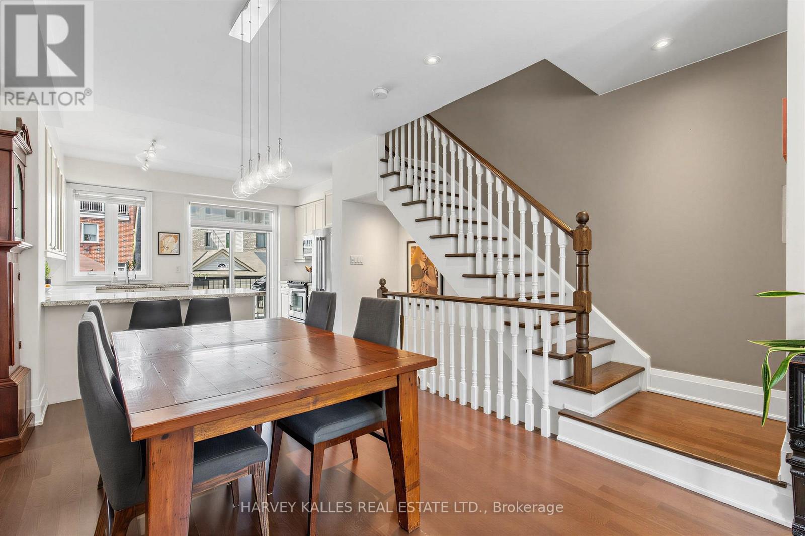 18 SARGENT LANE - Image 4
