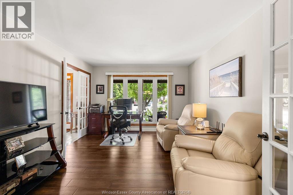 2137 EDGEMORE AVENUE - Image 20