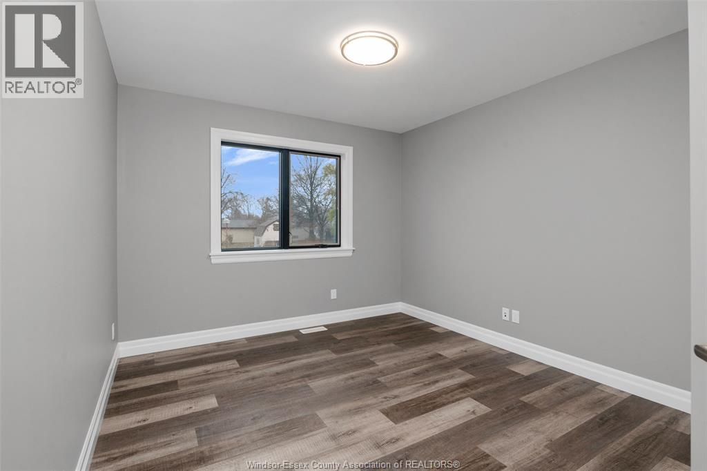52 BELLEVIEW DRIVE - 17