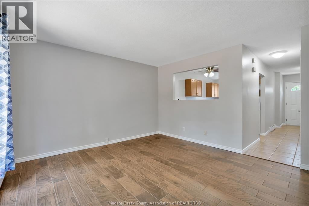 6732 Rose-ville Garden DRIVE - 4