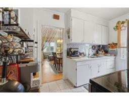 987 Curry, Windsor, ON N9B2C4 Photo 15