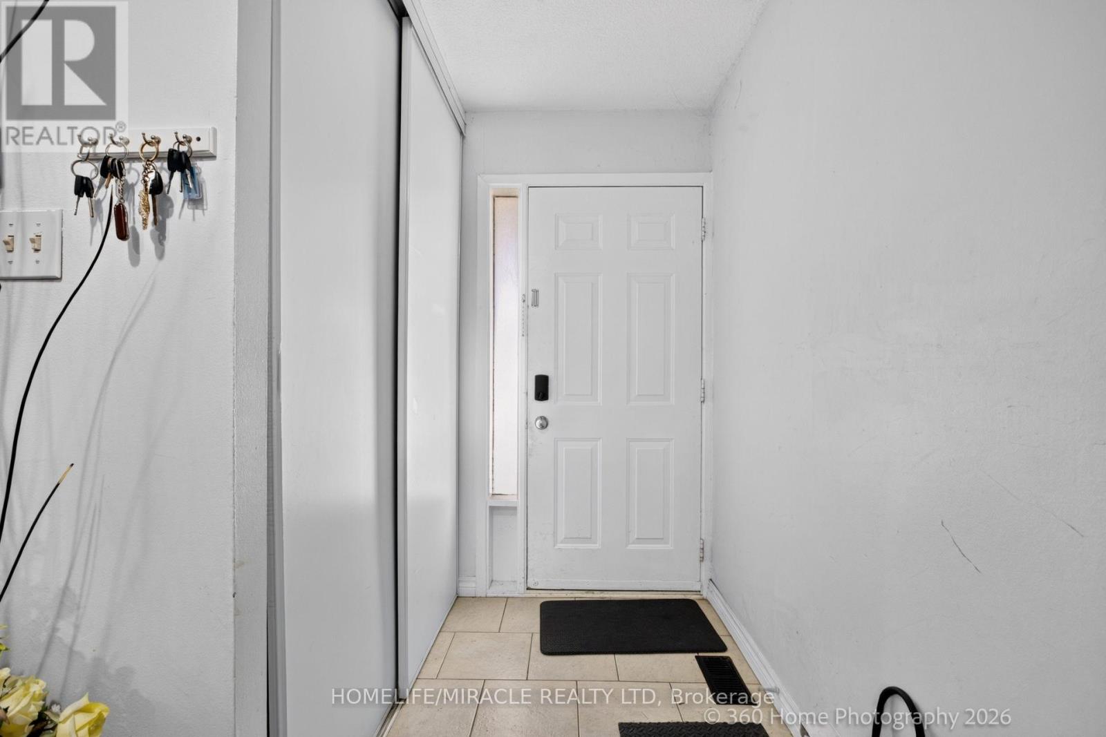 #165 74 SPRINGFAIR AVENUE - 4