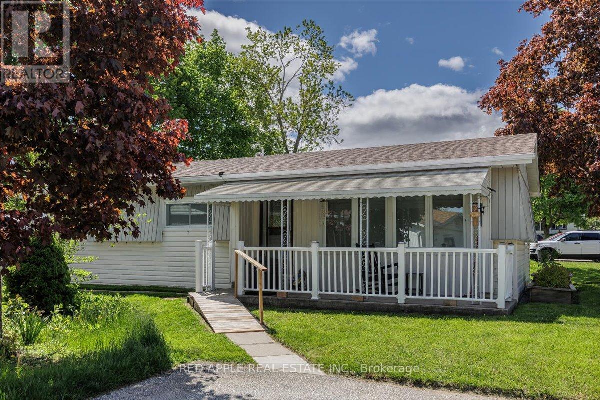 30 FLORA COURT, Innisfil — photo 2