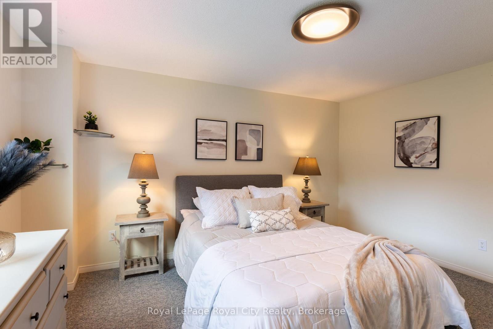 245 ELMIRA ROAD S - Image 18