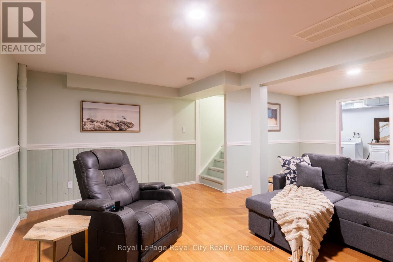245 ELMIRA ROAD S - Image 27