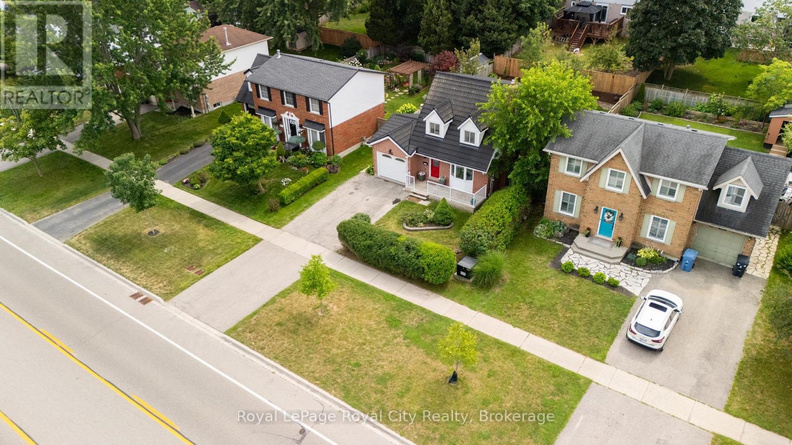 245 ELMIRA ROAD S - Image 45