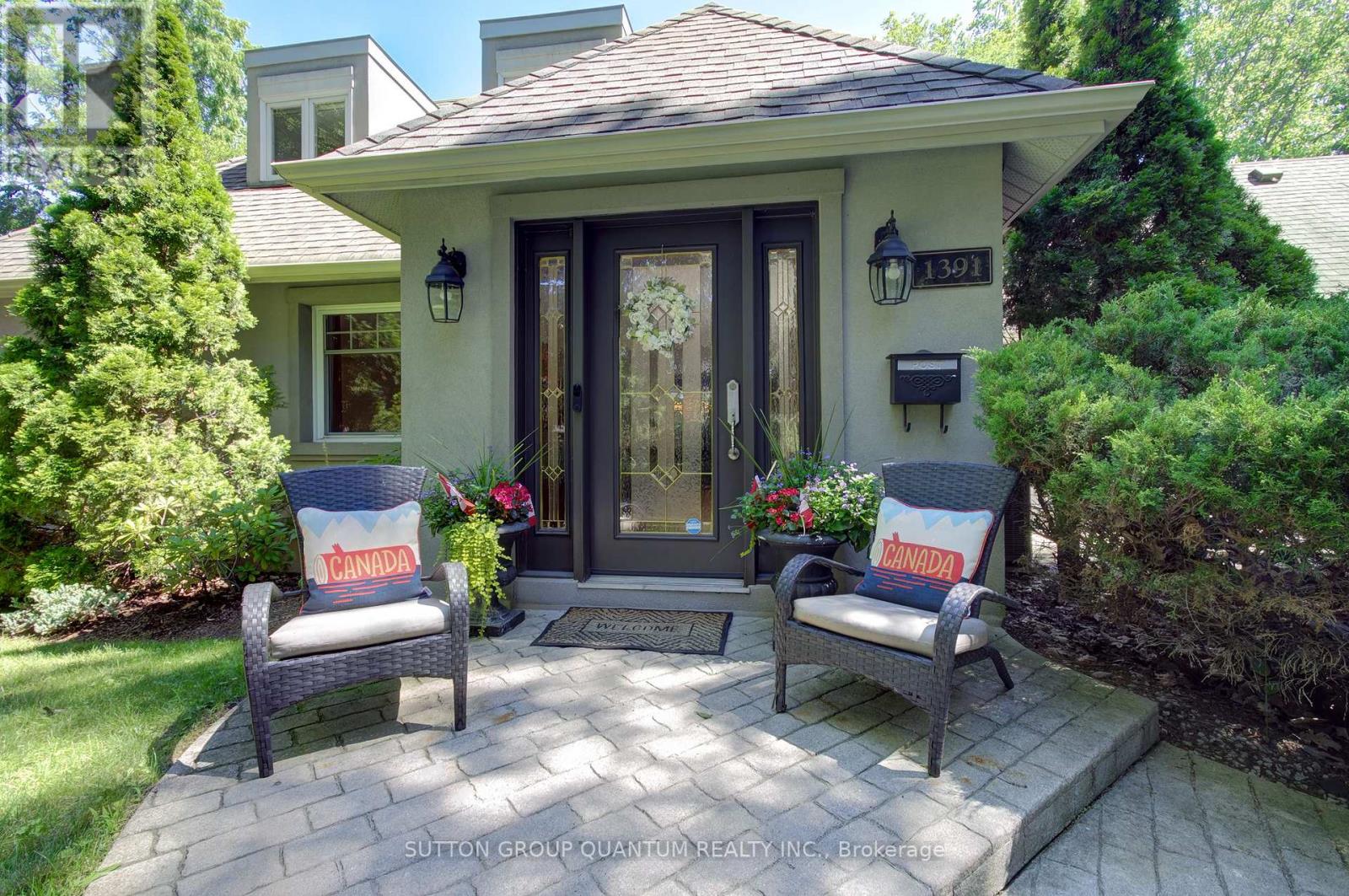 1391 QUEEN VICTORIA AVENUE - Image 4