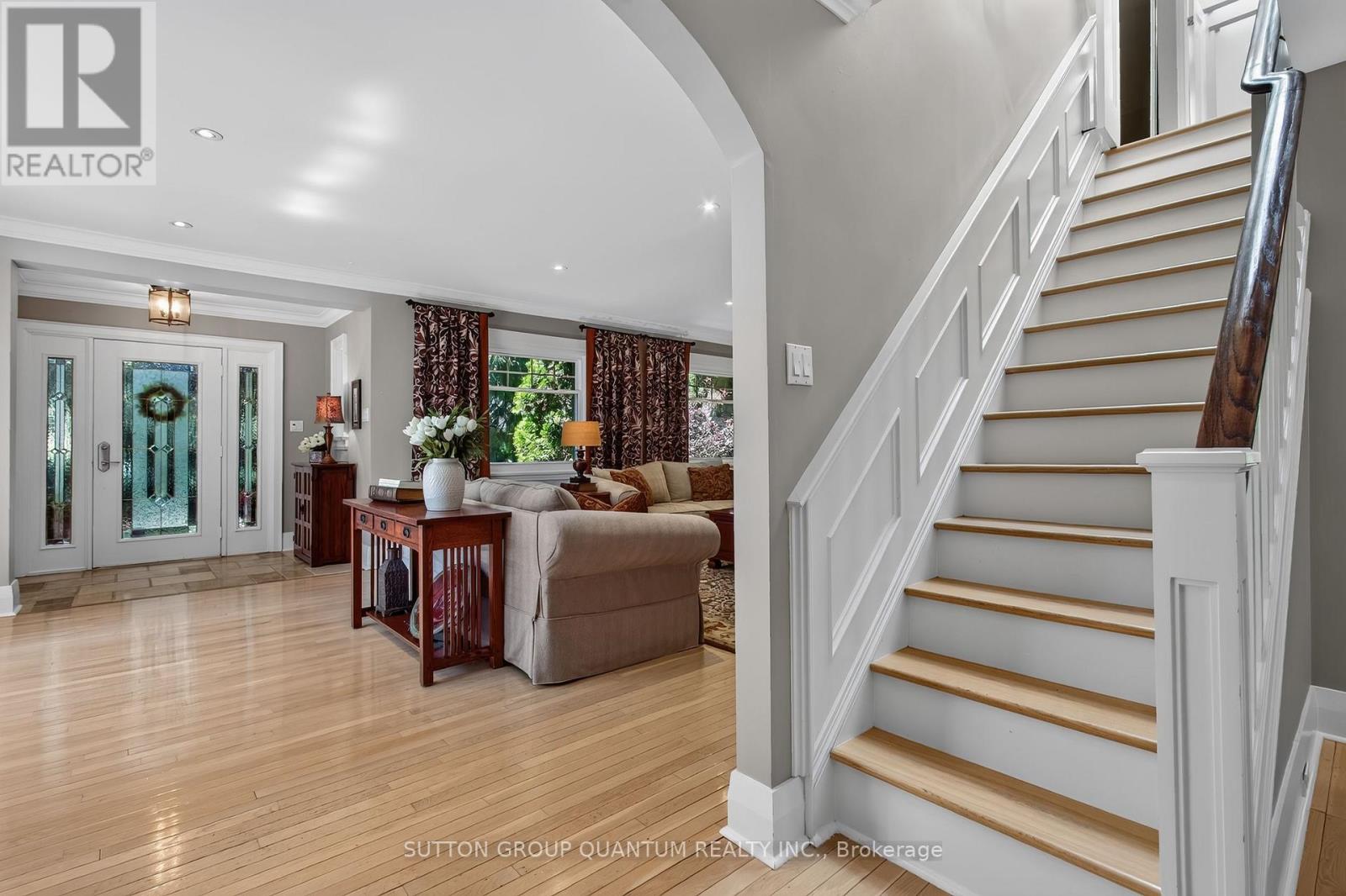 1391 QUEEN VICTORIA AVENUE - Image 9
