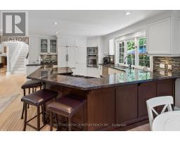 1391 Queen Victoria Avenue, Mississauga, ON L5H3H2 Photo 17