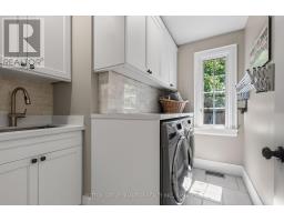 1391 Queen Victoria Avenue, Mississauga, ON L5H3H2 Photo 25