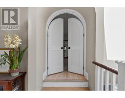 1391 Queen Victoria Avenue, Mississauga, ON L5H3H2 Photo 27