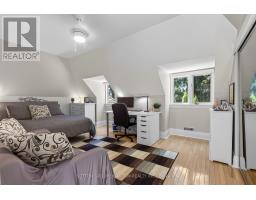 1391 Queen Victoria Avenue, Mississauga, ON L5H3H2 Photo 34