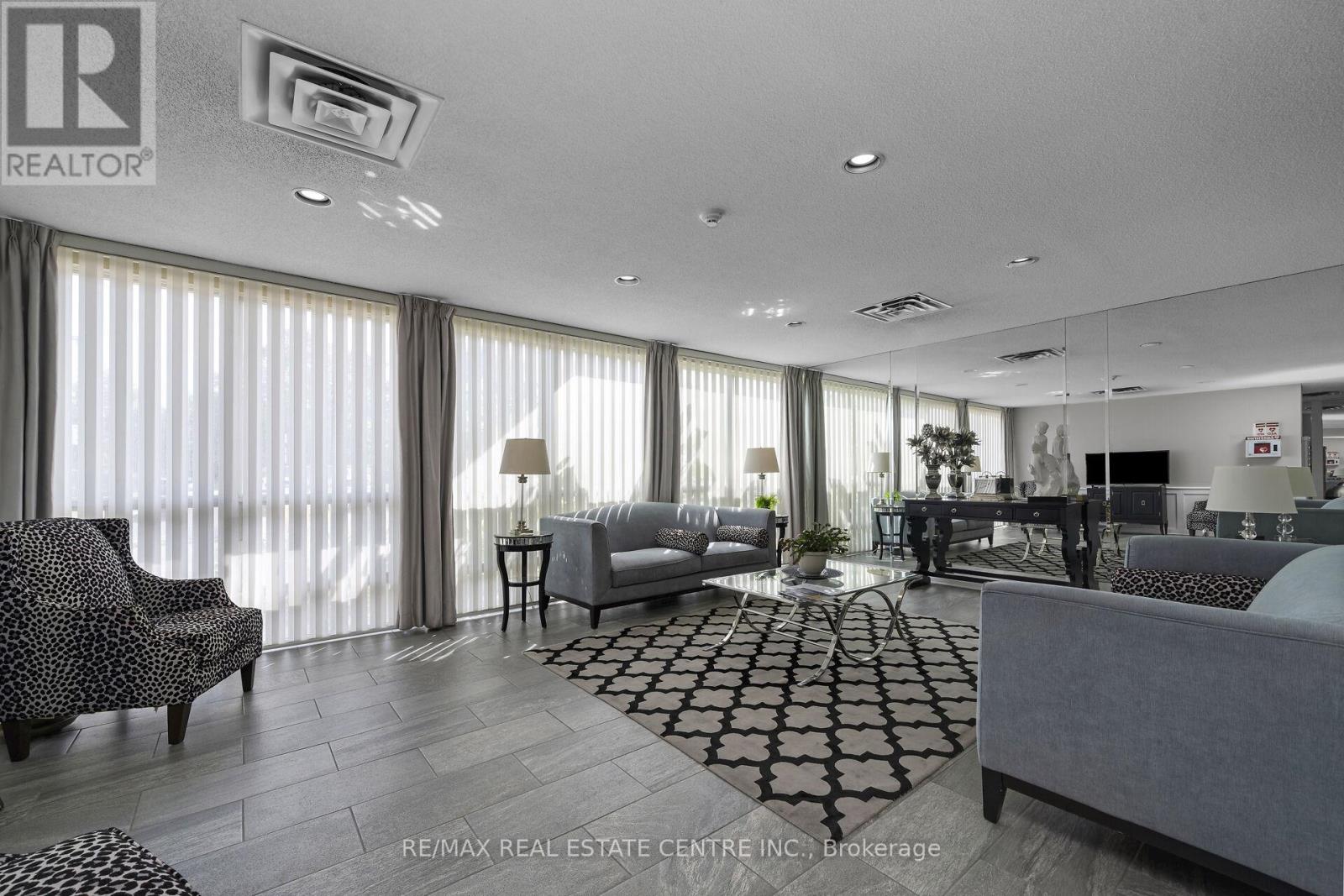 #1504 20 MCFARLANE DRIVE - 22