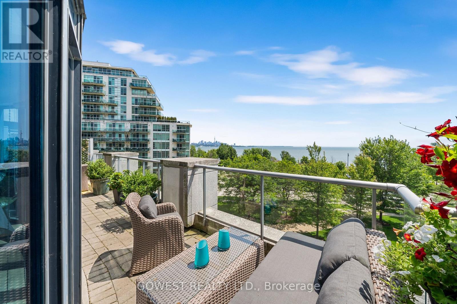 #318 2095 LAKE SHORE BOULEVARD W - 45