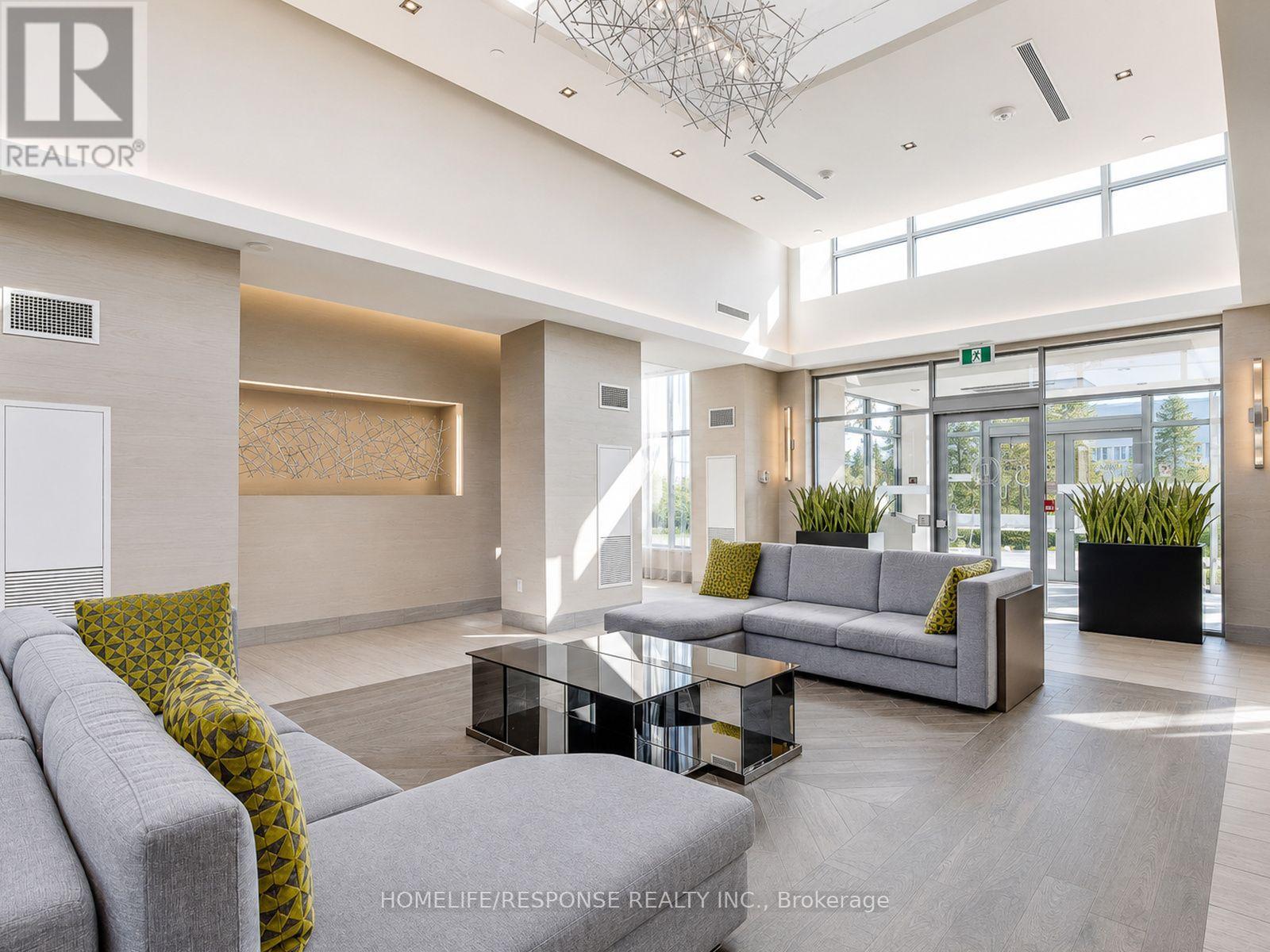 #410 4699 GLEN ERIN DRIVE - 25
