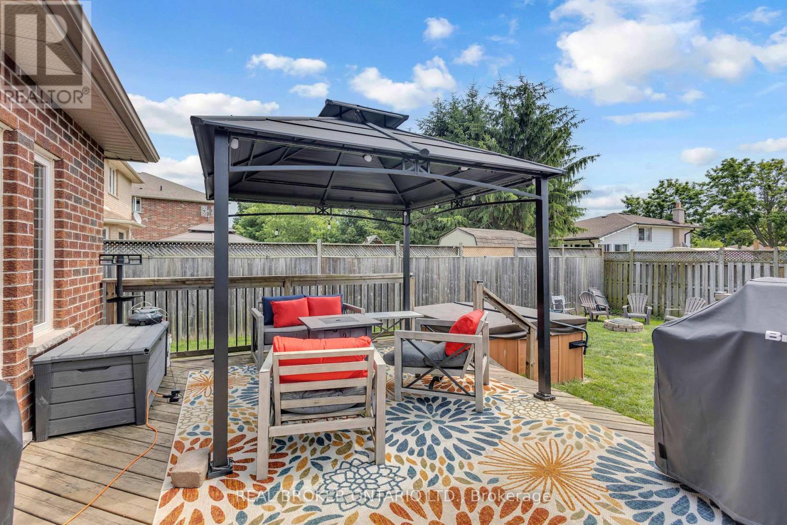 41 HARMER CRESCENT - Image 36