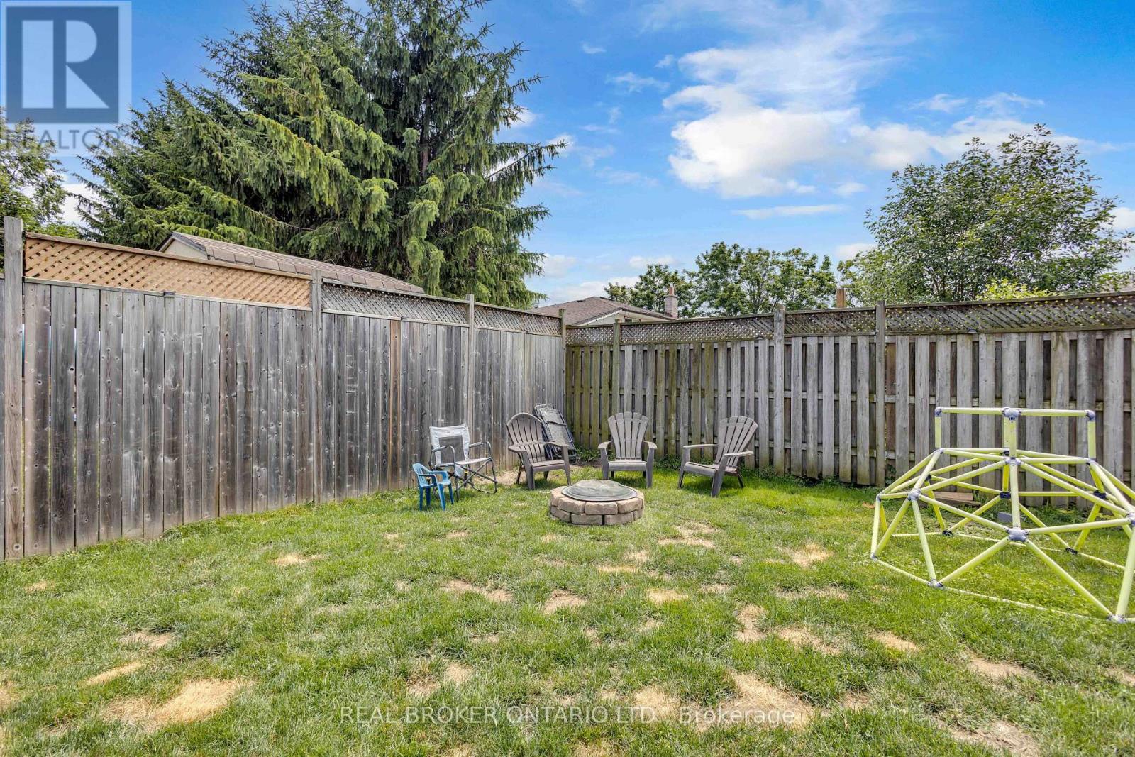 41 HARMER CRESCENT - Image 41