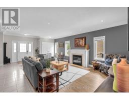 41 Harmer Crescent, Blandford Blenheim, ON N0J1G0 Photo 7