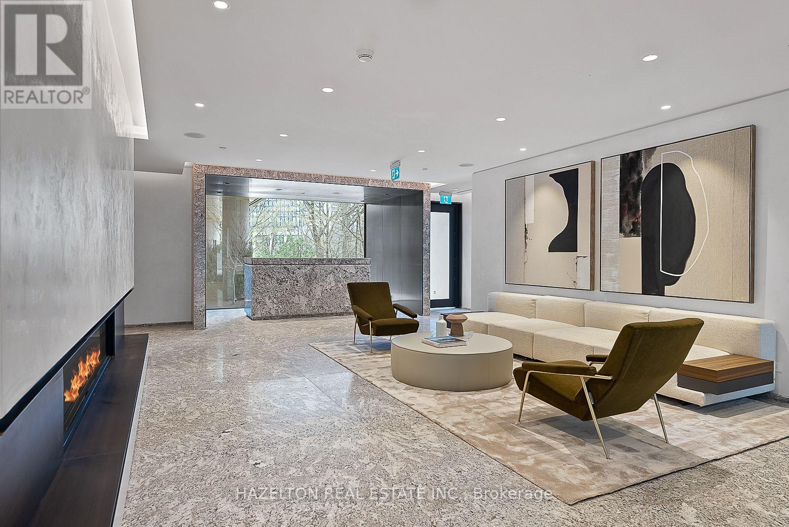 #302 7 DALE AVENUE - Image 39