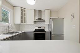 178 Pentland Street, Winnipeg, MB R2G1S9 Photo 12