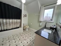 217 5th Street Nw, Minnedosa, MB R0J1E0 Photo 7